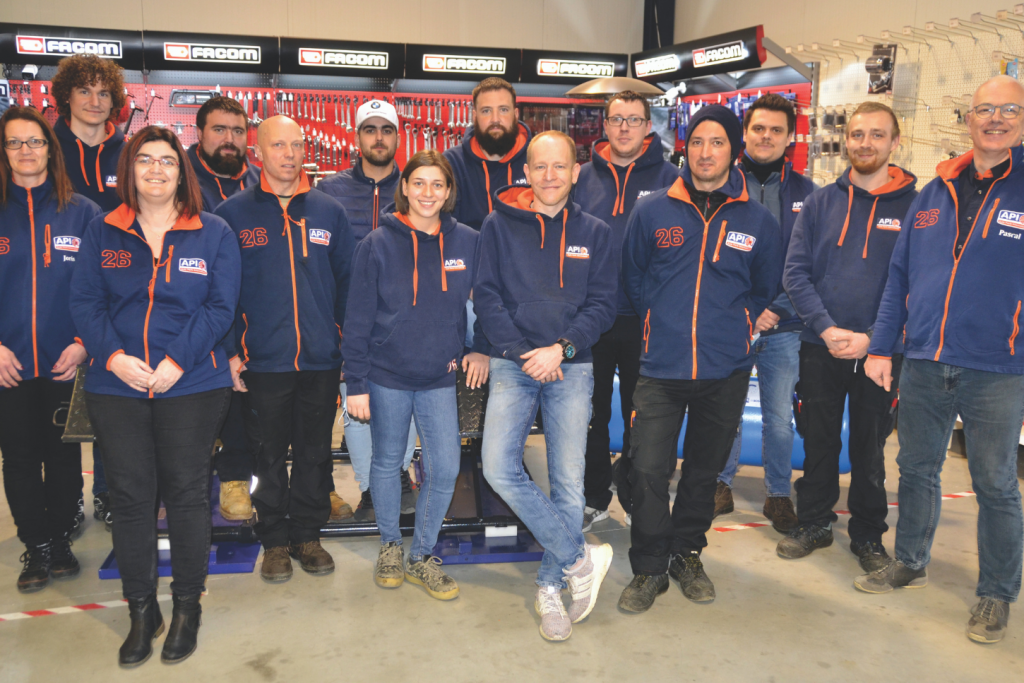 AutosPièces & Industries depuis 40 ans à votre service ! Inside