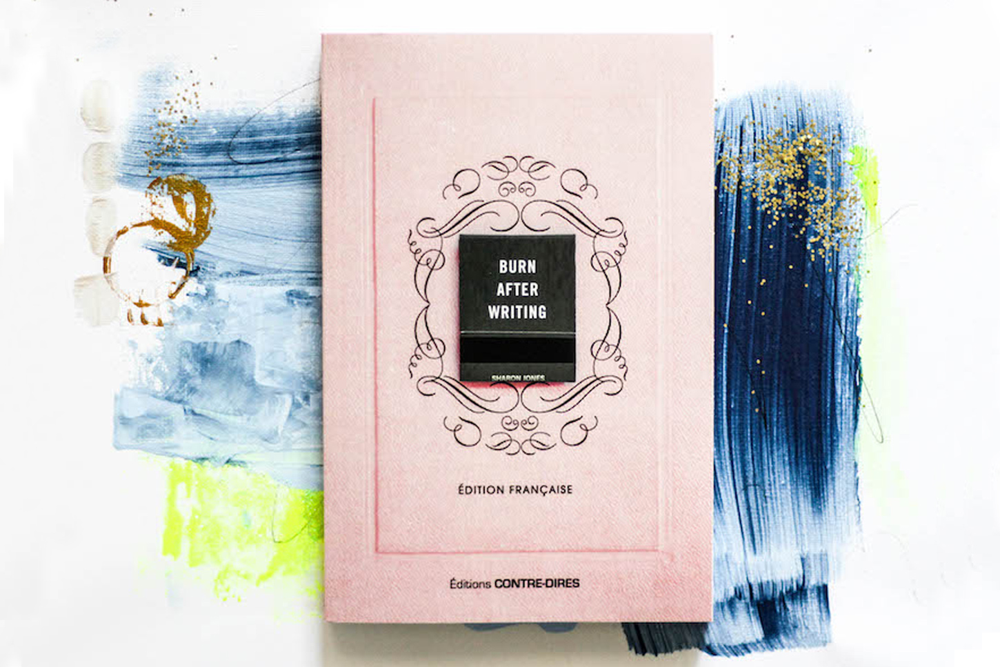 Le livre du mois : Burn After Writing - Inside Magazine
